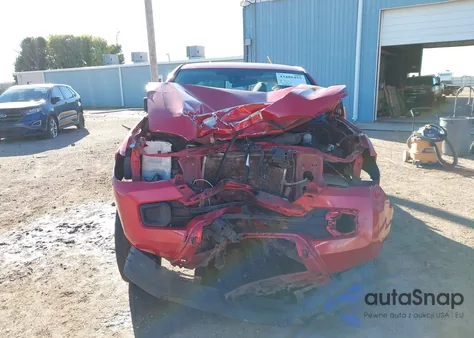 2018 Toyota Tacoma Sr z USA, uszkodzony, nr VIN 5TFAX5GN1JX114953